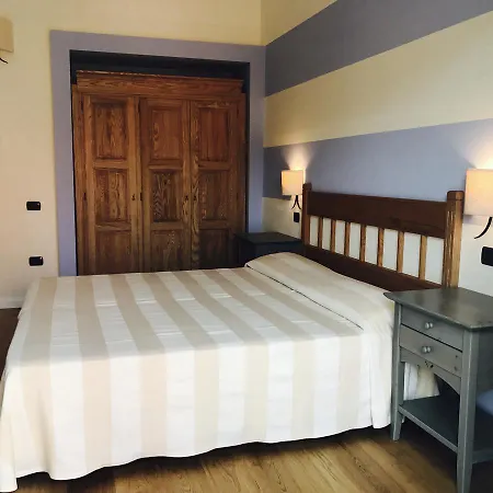 Bed & Breakfast Charming Opuntia 2*